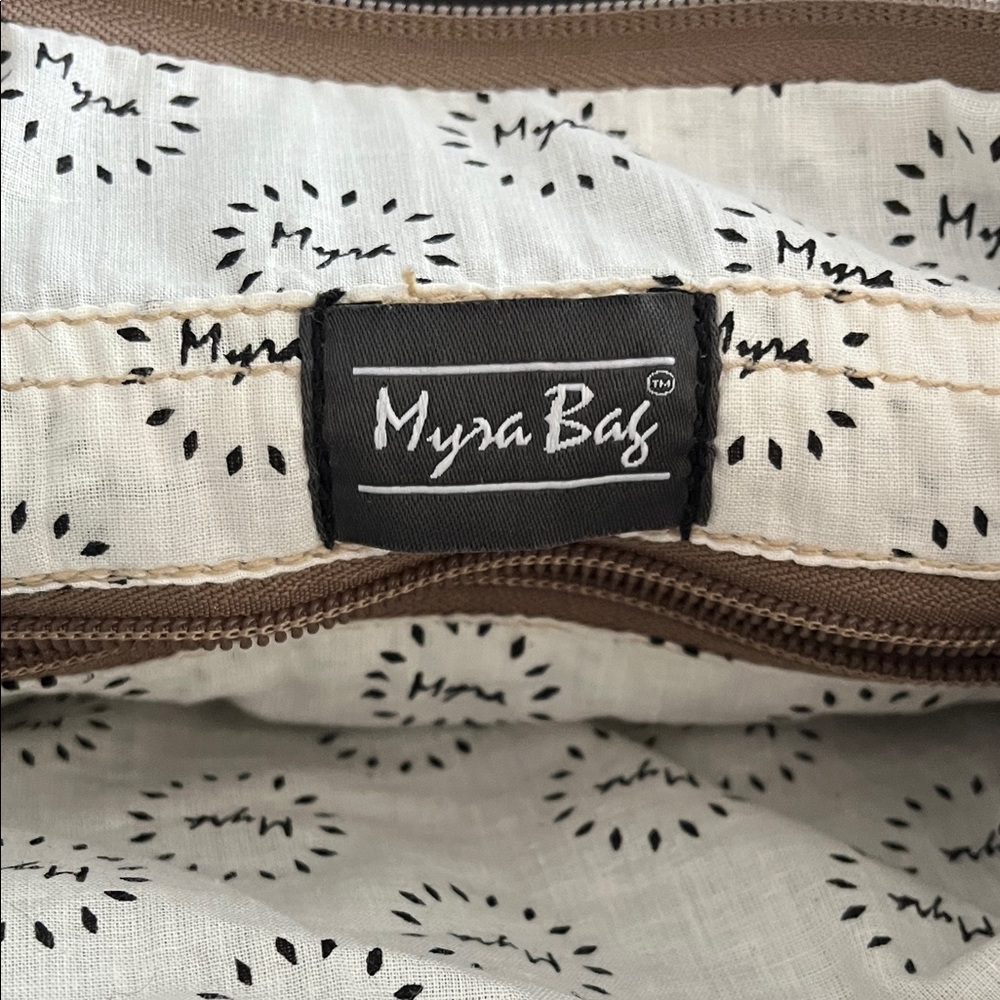 Brown and Cream Fringe Handbag - Picture 4 of 4